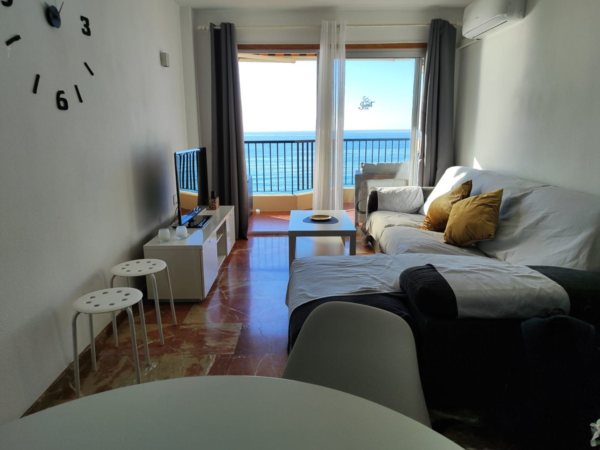 2 Bed Apartment for sale in Fuengirola Costa Del Sol, Málaga, Spain