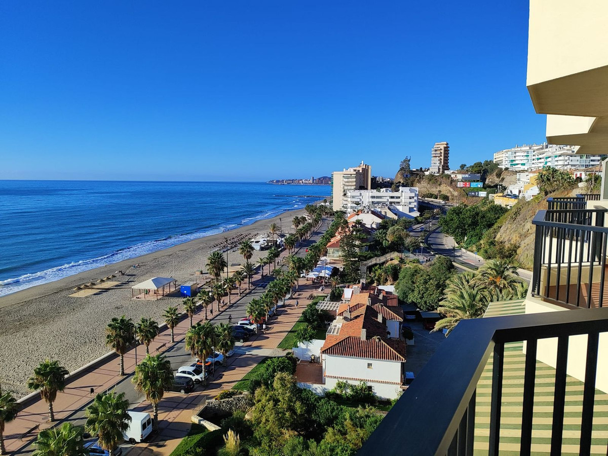 2 Bed Apartment for sale in Fuengirola Costa Del Sol, Málaga, Spain