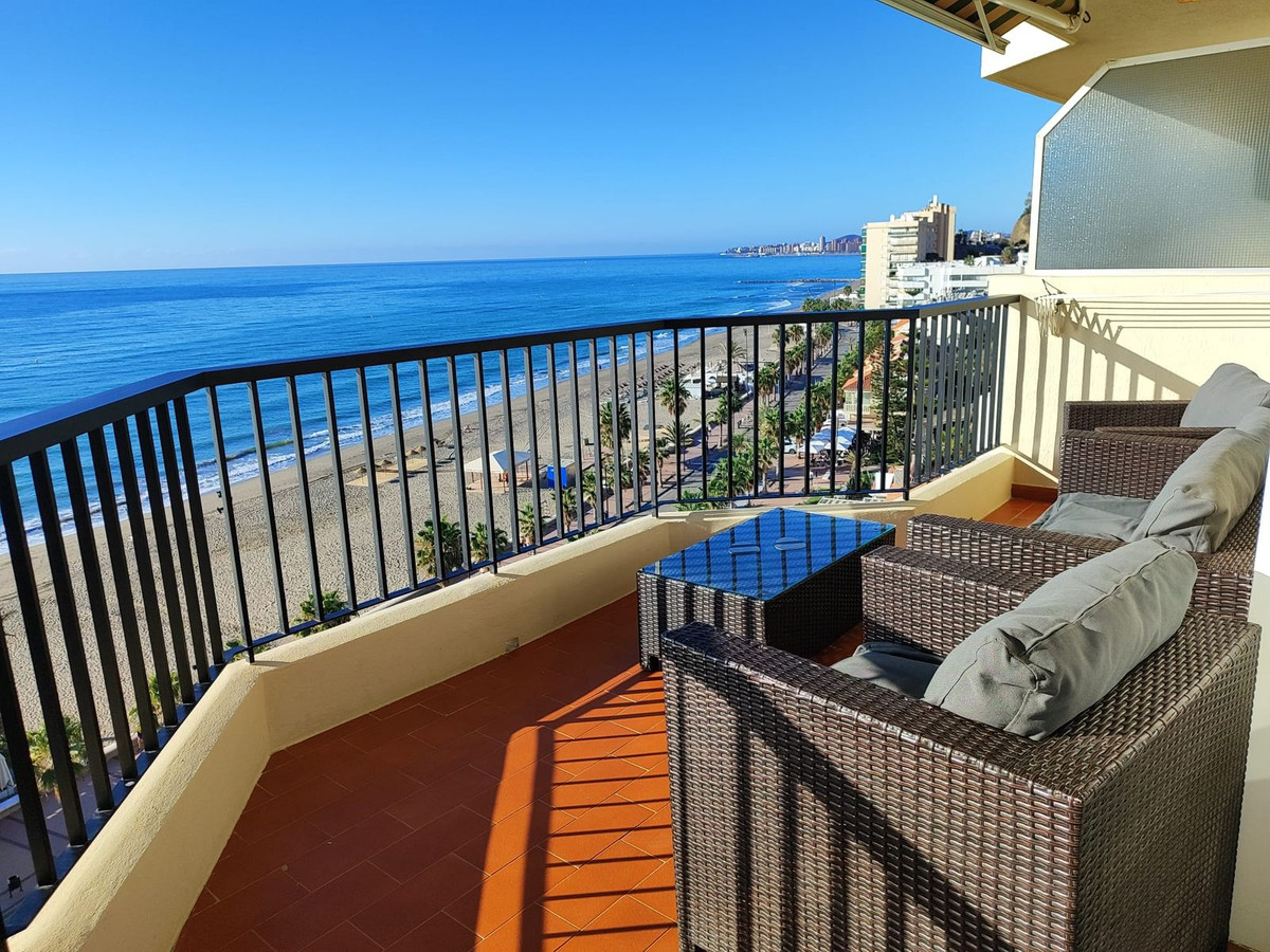 2 Bed Apartment for sale in Fuengirola Costa Del Sol, Málaga, Spain