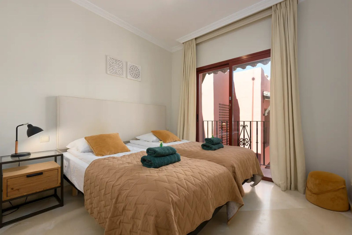 Se vende Apartamento Planta Media de 2 dormitorios en Costa Del Sol, Málaga, España