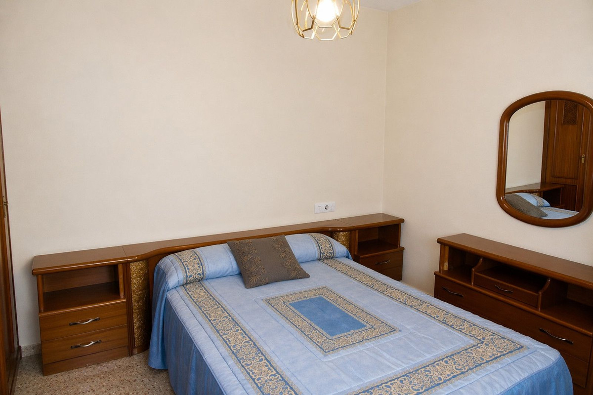 3 Bed Apartment for sale in Fuengirola Costa Del Sol, Málaga, Spain