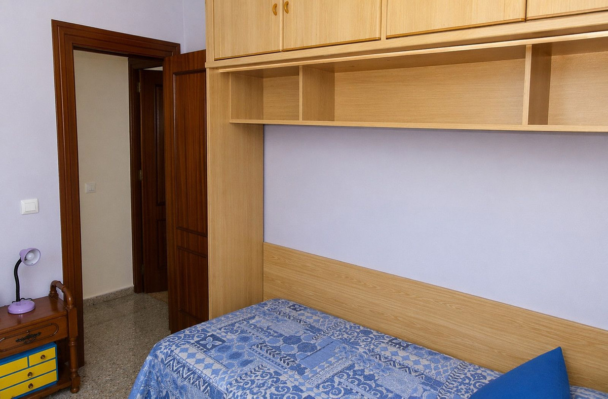 3 Bed Apartment for sale in Fuengirola Costa Del Sol, Málaga, Spain