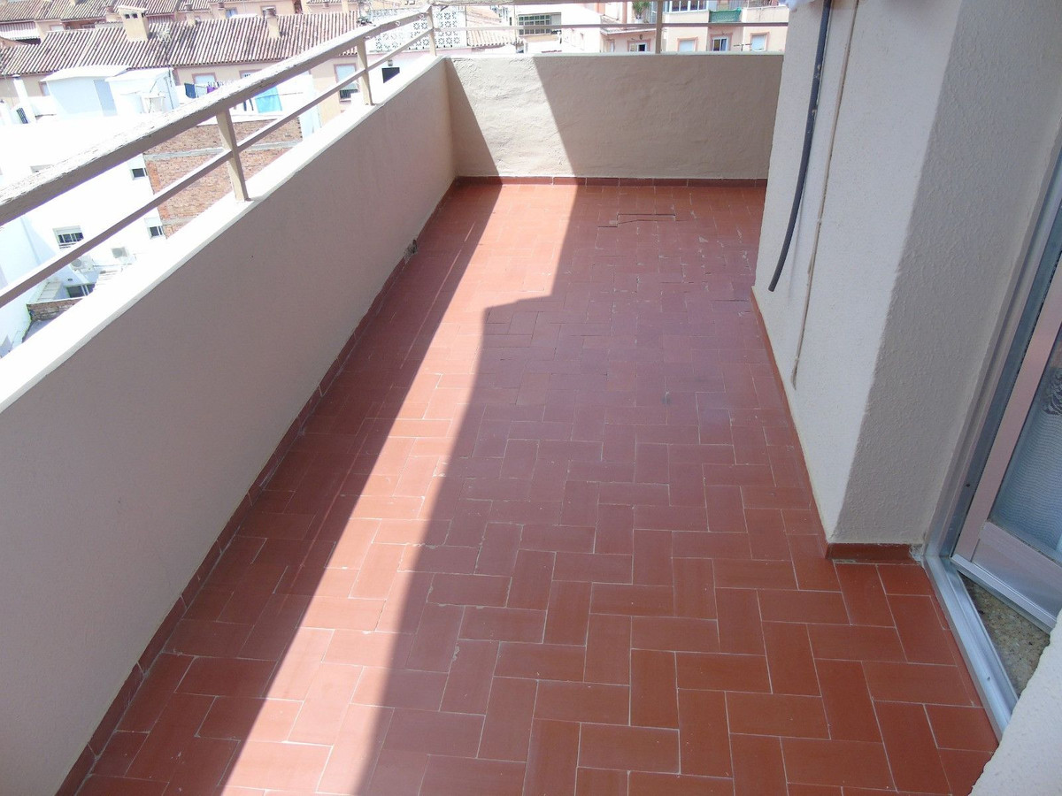 3 Bed Apartment for sale in Fuengirola Costa Del Sol, Málaga, Spain