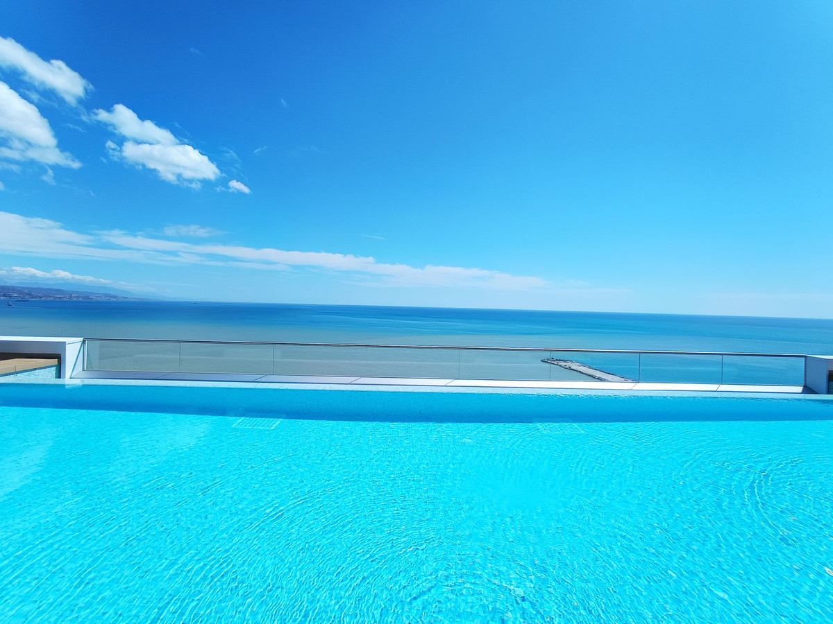 3 Bed Apartment for sale in Málaga Costa Del Sol, Málaga, Spain