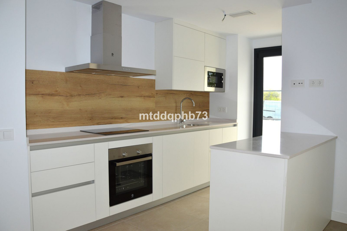 2 Bed Apartment for sale in Estepona Costa Del Sol, Málaga, Spain