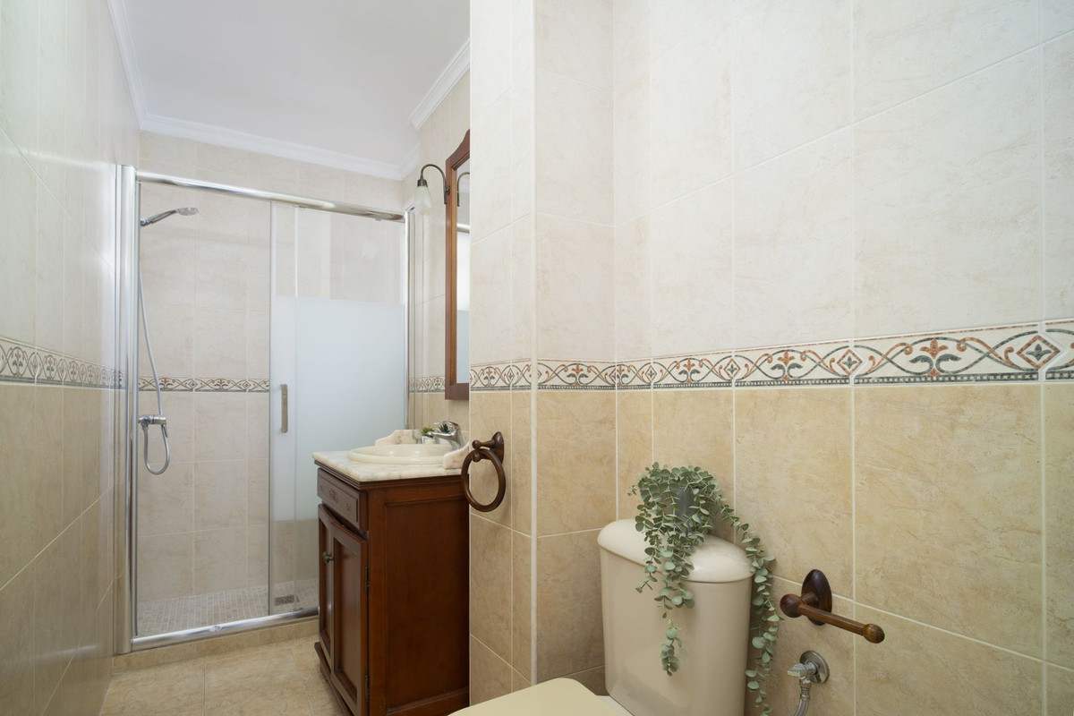 2 Bed Apartment for sale in Marbella Costa Del Sol, Málaga, Spain