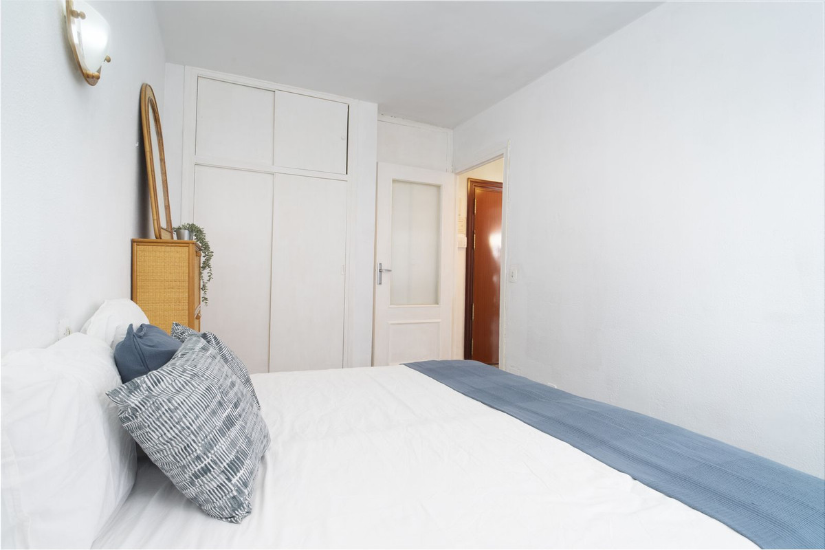 2 Bed Apartment for sale in Marbella Costa Del Sol, Málaga, Spain
