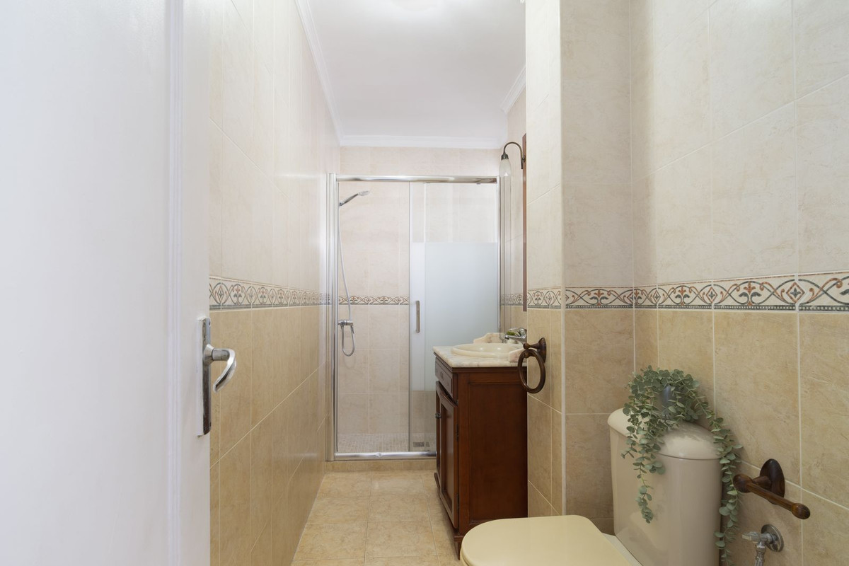 2 Bed Apartment for sale in Marbella Costa Del Sol, Málaga, Spain
