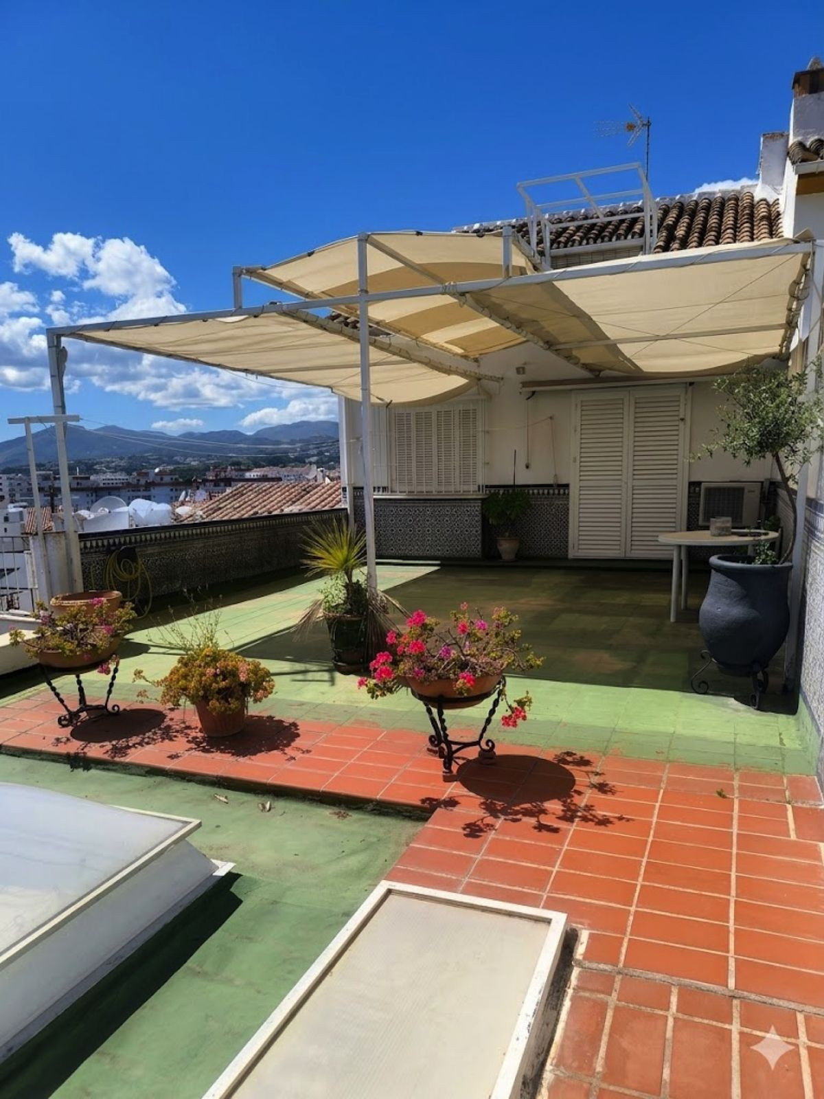4 Bed Townhouse for sale in Nueva Andalucía Costa Del Sol, Málaga, Spain