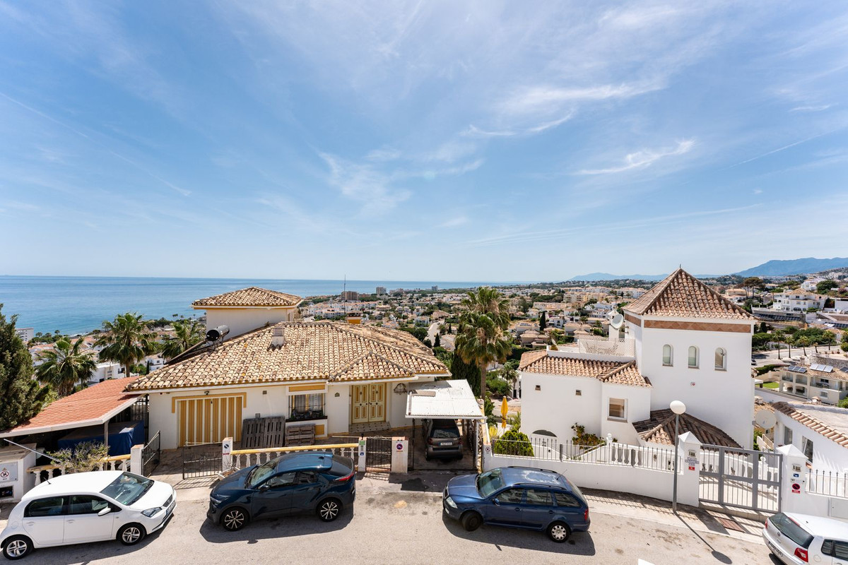 Se vende Apartamento Planta Media de 2 dormitorios en Costa Del Sol, Málaga, España