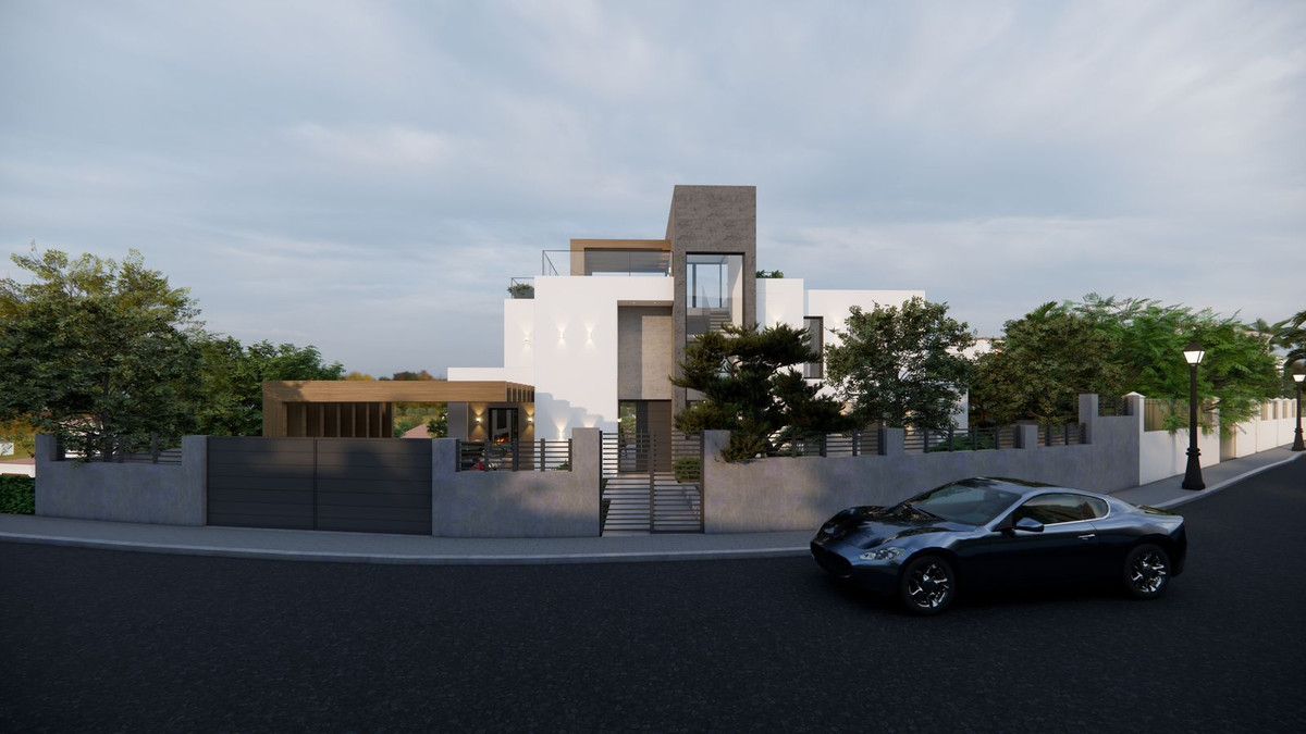 4 Bed Townhouse for sale in Elviria Costa Del Sol, Málaga, Spain