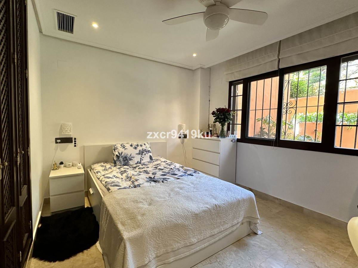 Se vende Apartamento Planta Baja de 2 dormitorios en Costa Del Sol, Málaga, España