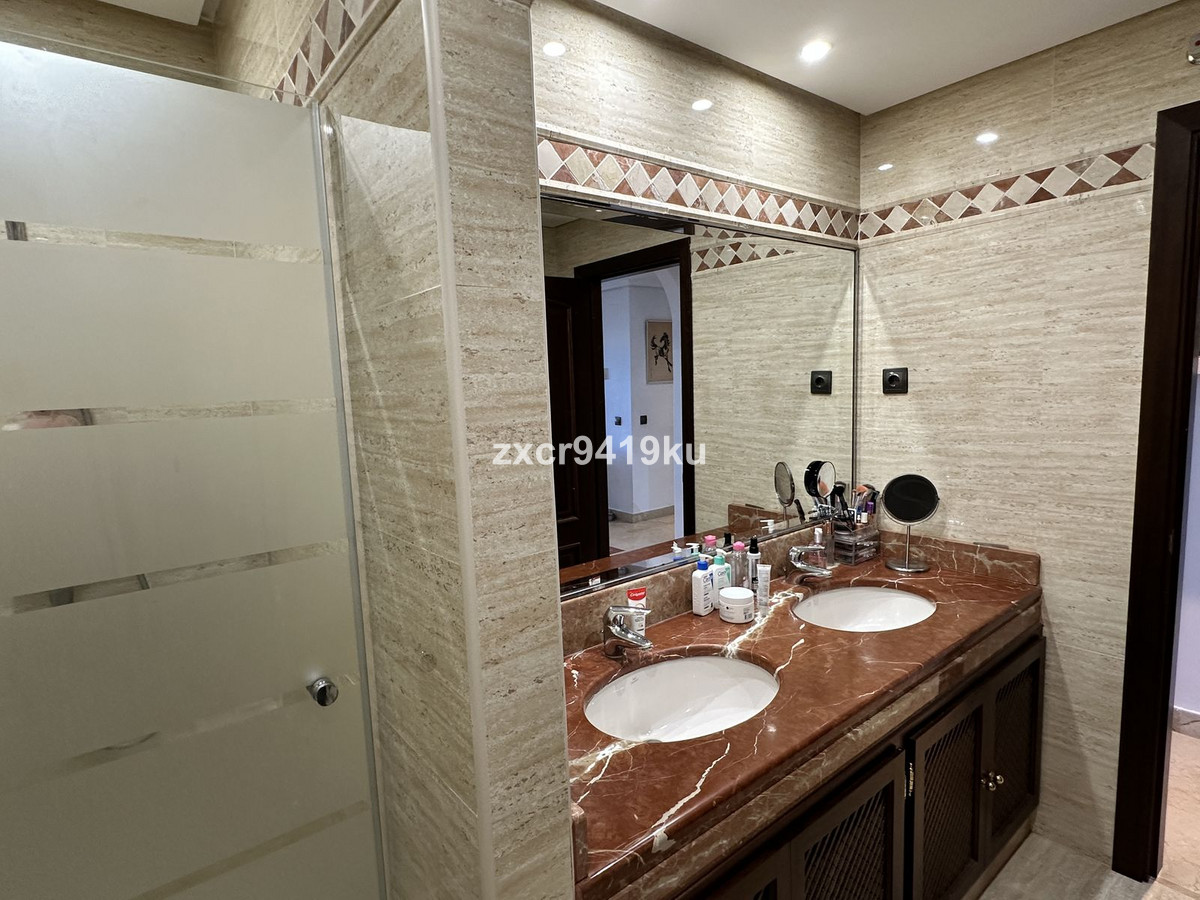 Se vende Apartamento Planta Baja de 2 dormitorios en Costa Del Sol, Málaga, España