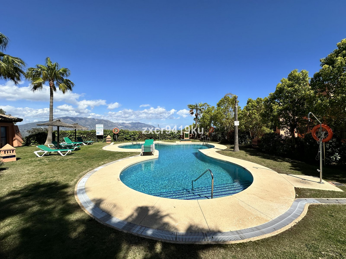 Se vende Apartamento Planta Baja de 2 dormitorios en Costa Del Sol, Málaga, España