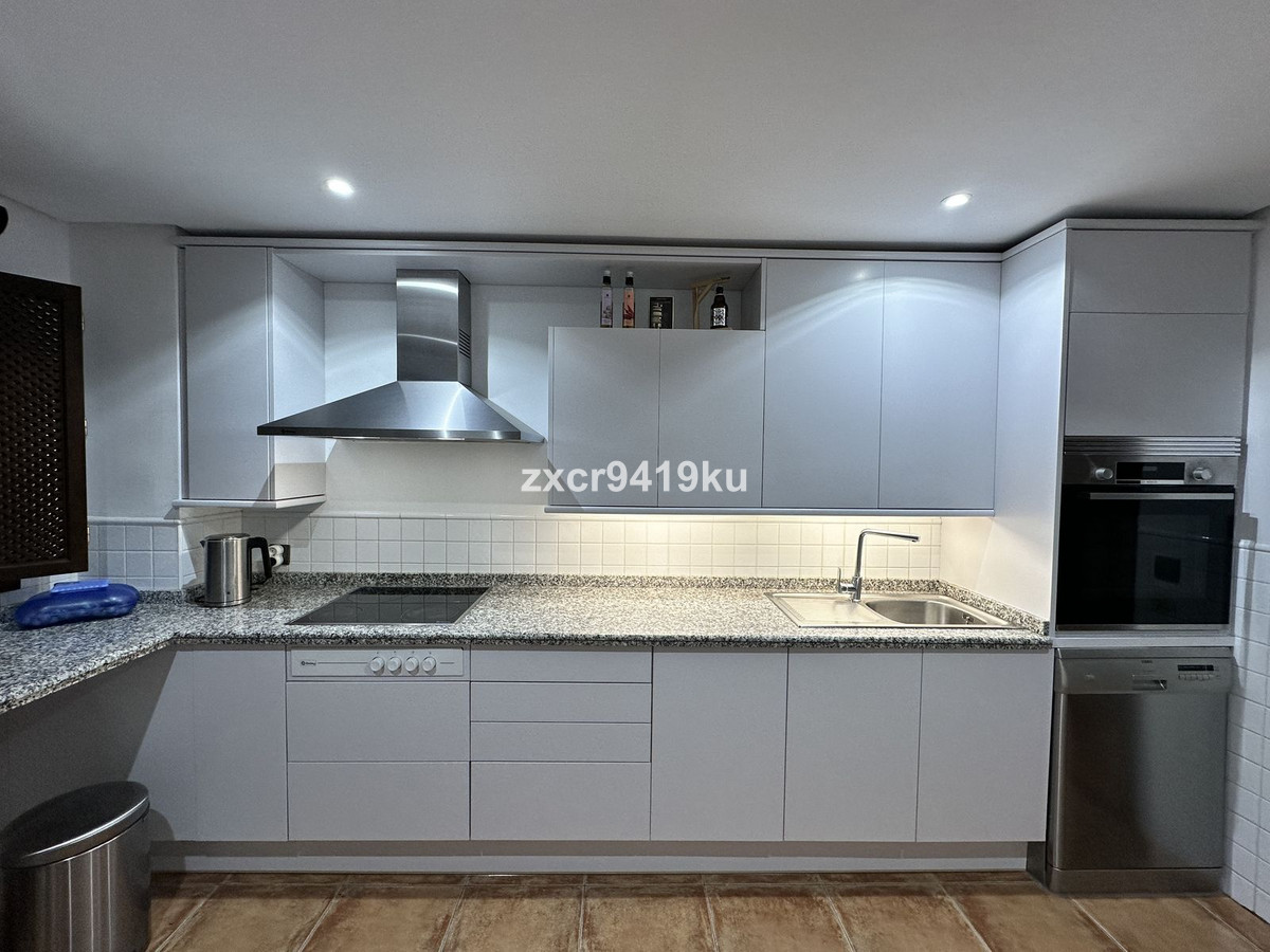 Se vende Apartamento Planta Baja de 2 dormitorios en Costa Del Sol, Málaga, España