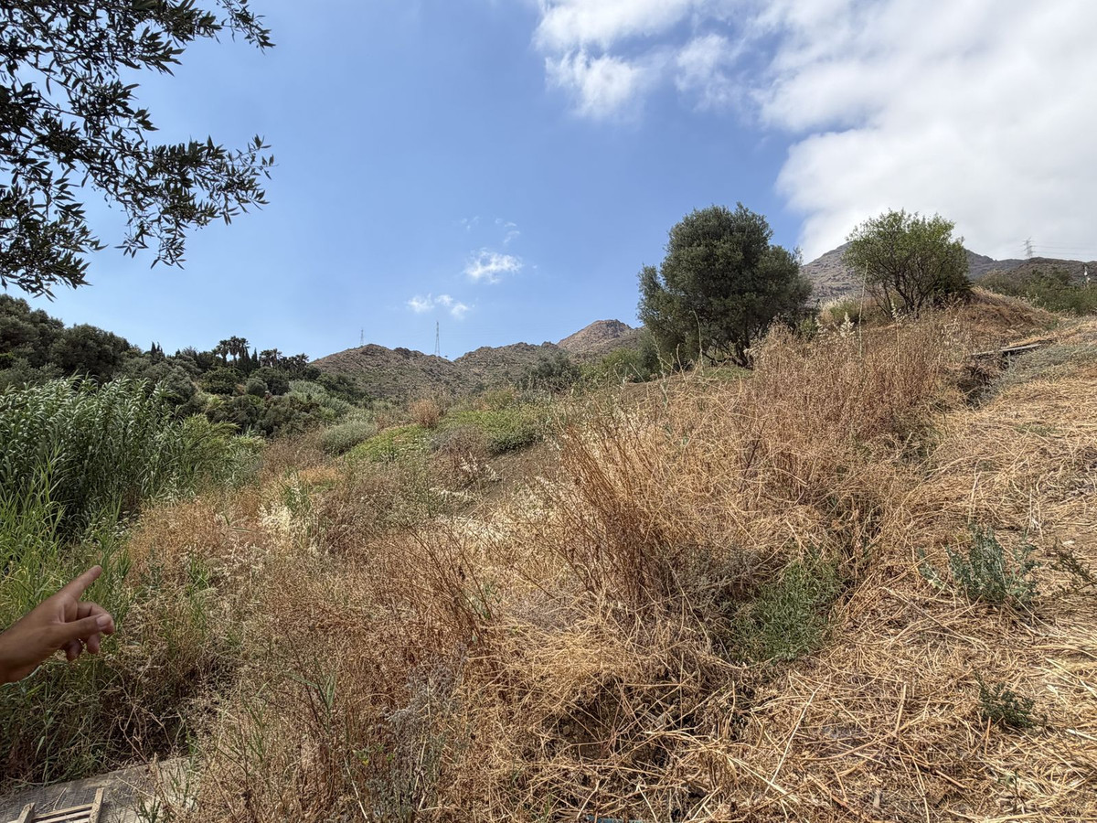 Se vende Terreno Rustico  en Costa Del Sol, Málaga, España