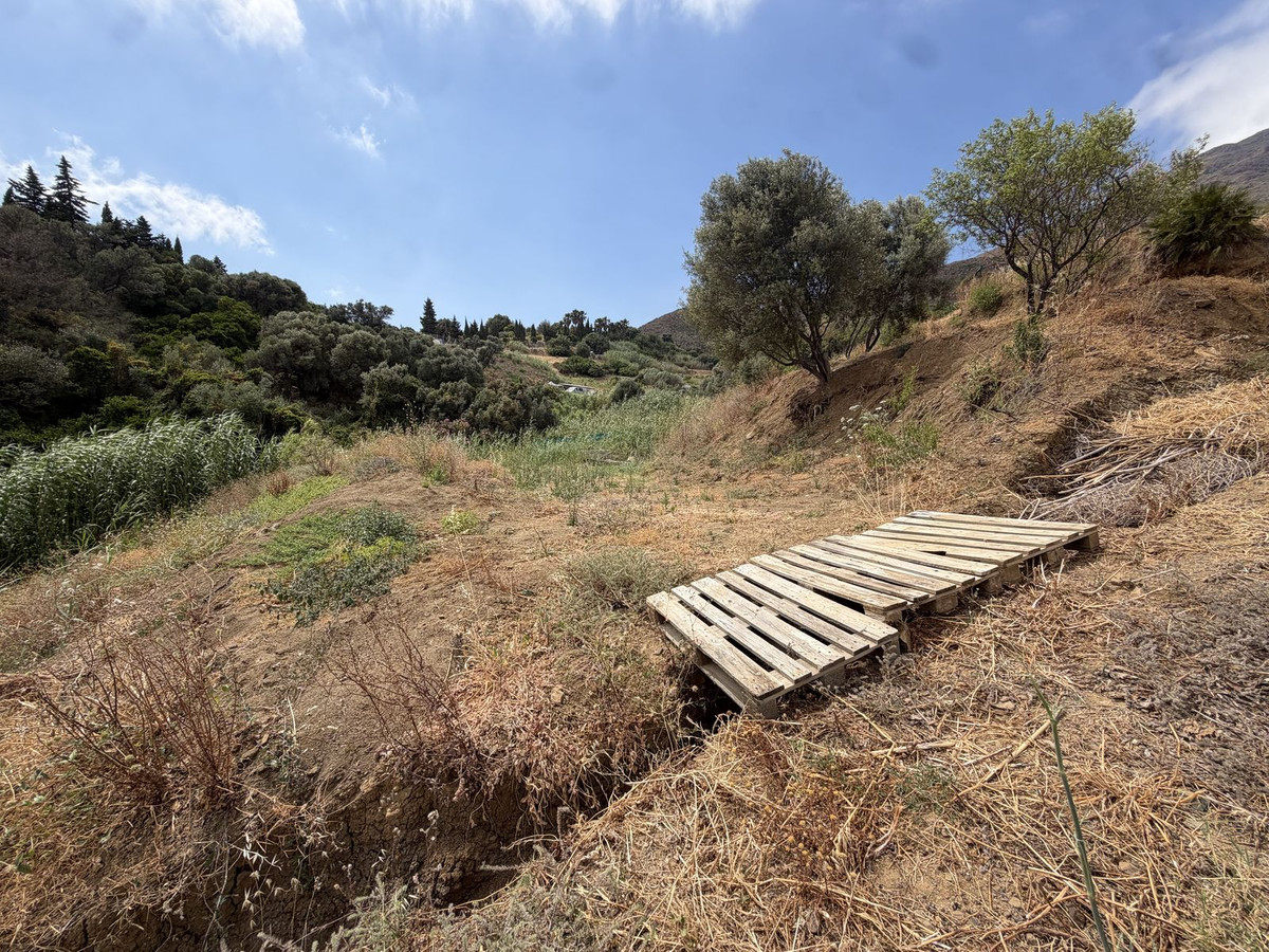 Se vende Terreno Rustico  en Costa Del Sol, Málaga, España