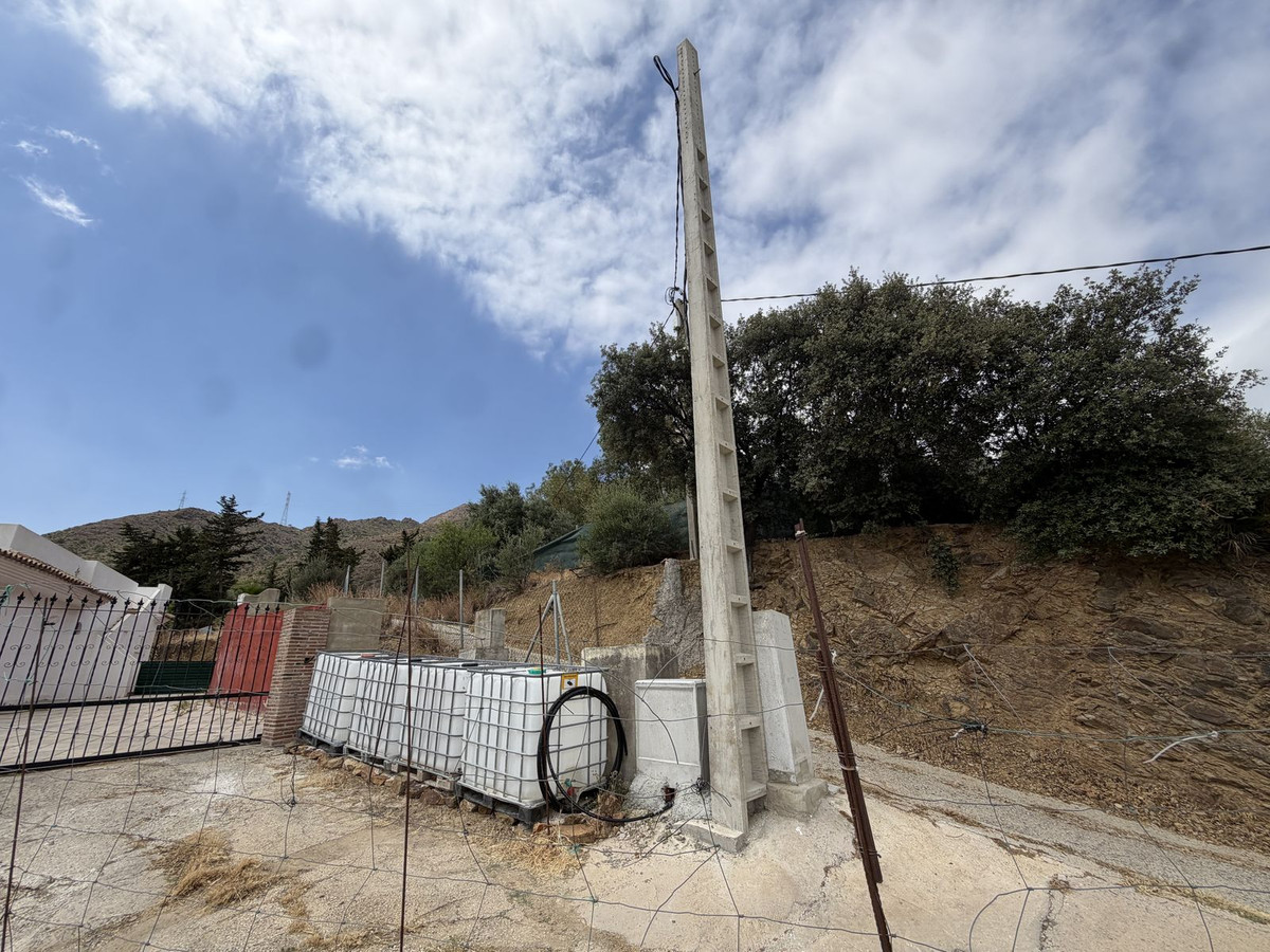 Se vende Terreno Rustico  en Costa Del Sol, Málaga, España