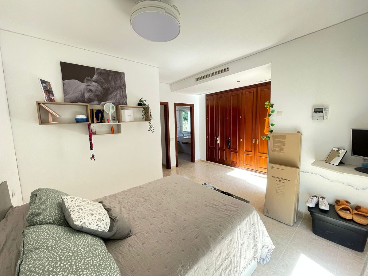 3 Bed Townhouse for sale in Estepona Costa Del Sol, Málaga, Spain