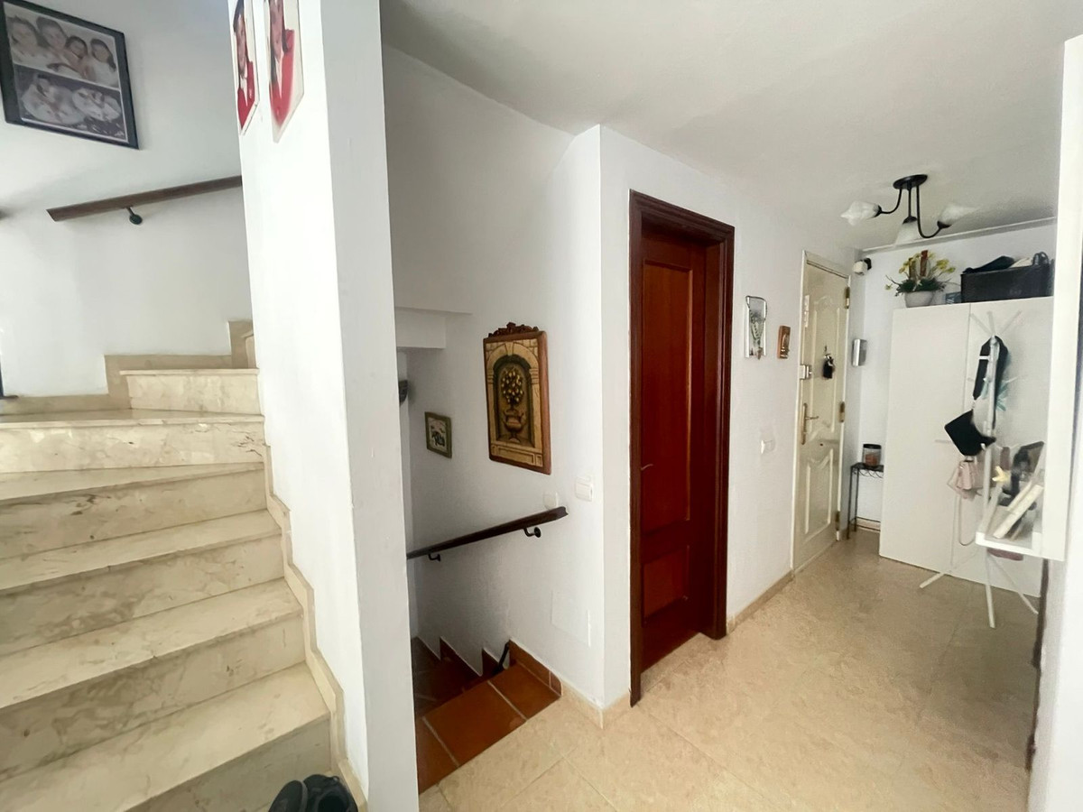 3 Bed Townhouse for sale in Estepona Costa Del Sol, Málaga, Spain