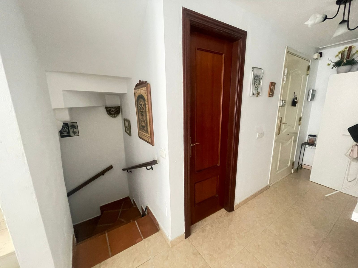 3 Bed Townhouse for sale in Estepona Costa Del Sol, Málaga, Spain