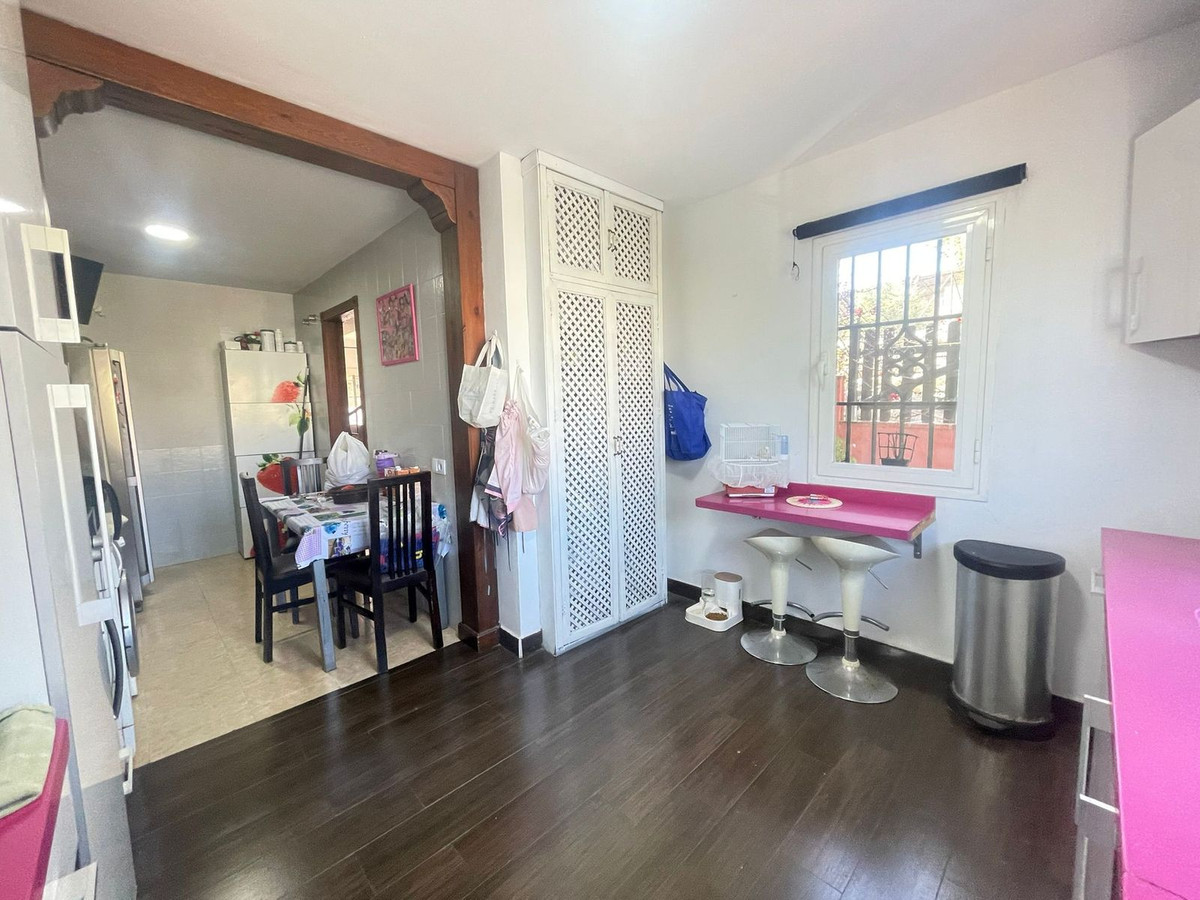 3 Bed Townhouse for sale in Estepona Costa Del Sol, Málaga, Spain