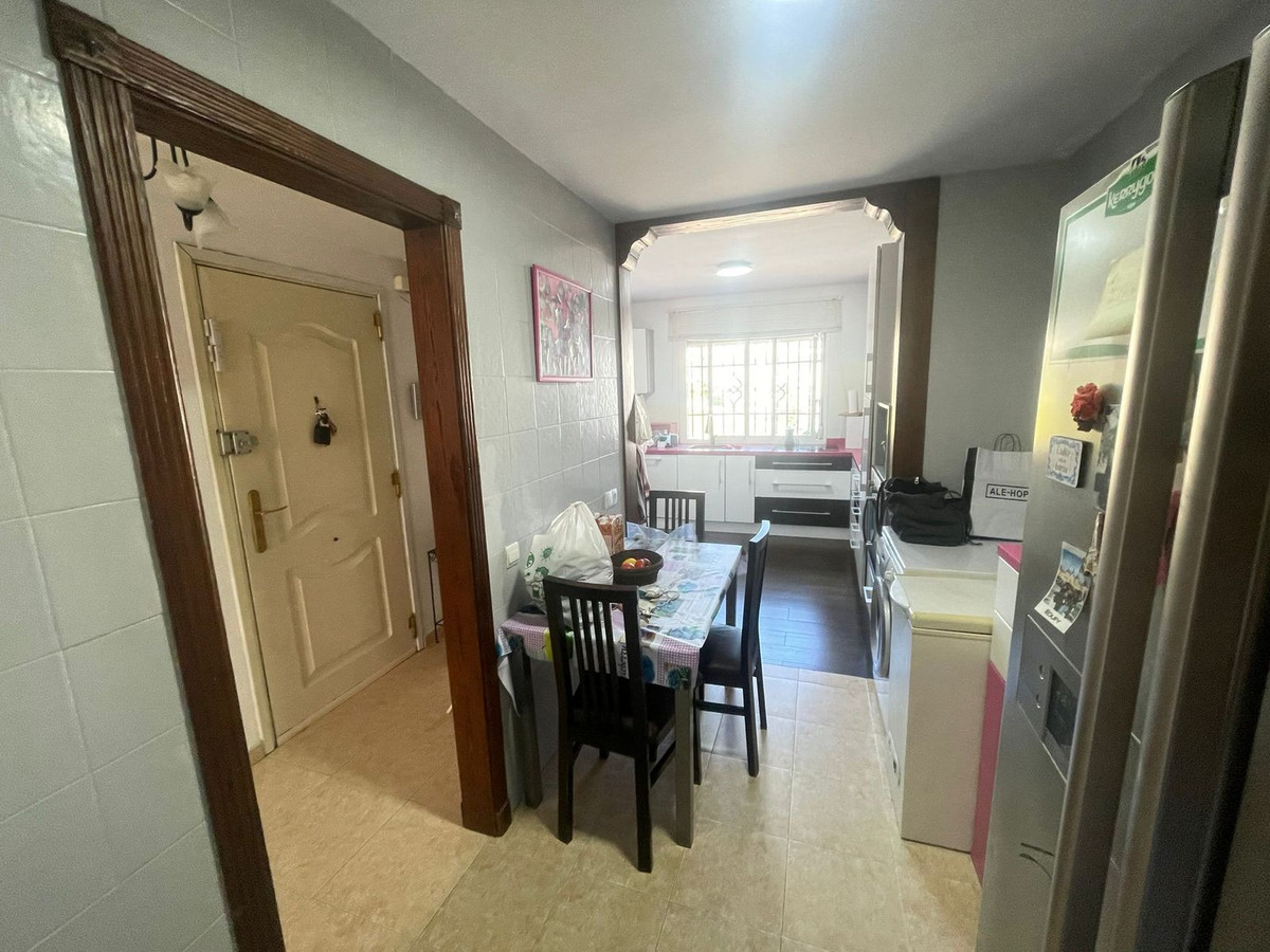3 Bed Townhouse for sale in Estepona Costa Del Sol, Málaga, Spain