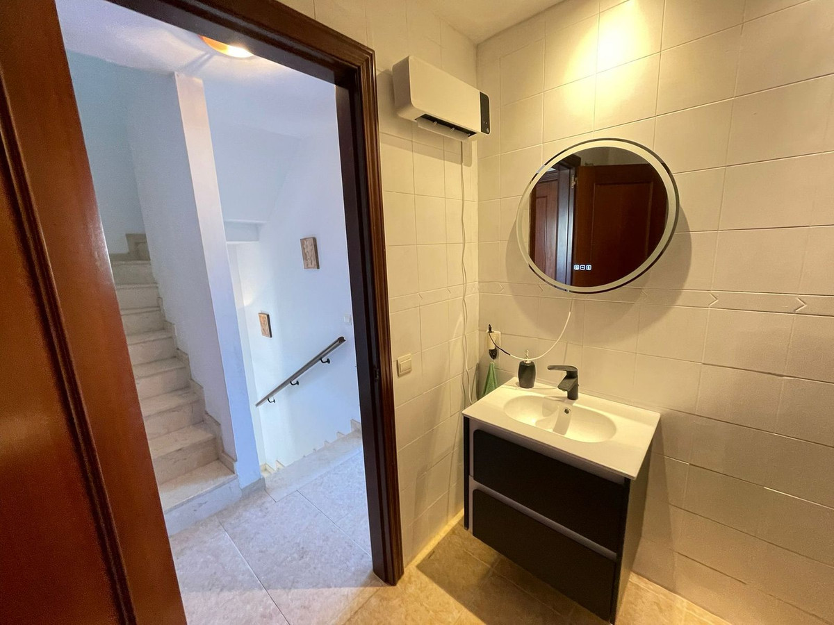3 Bed Townhouse for sale in Estepona Costa Del Sol, Málaga, Spain