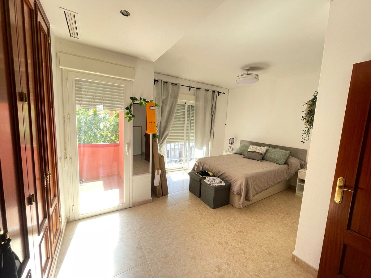 3 Bed Townhouse for sale in Estepona Costa Del Sol, Málaga, Spain