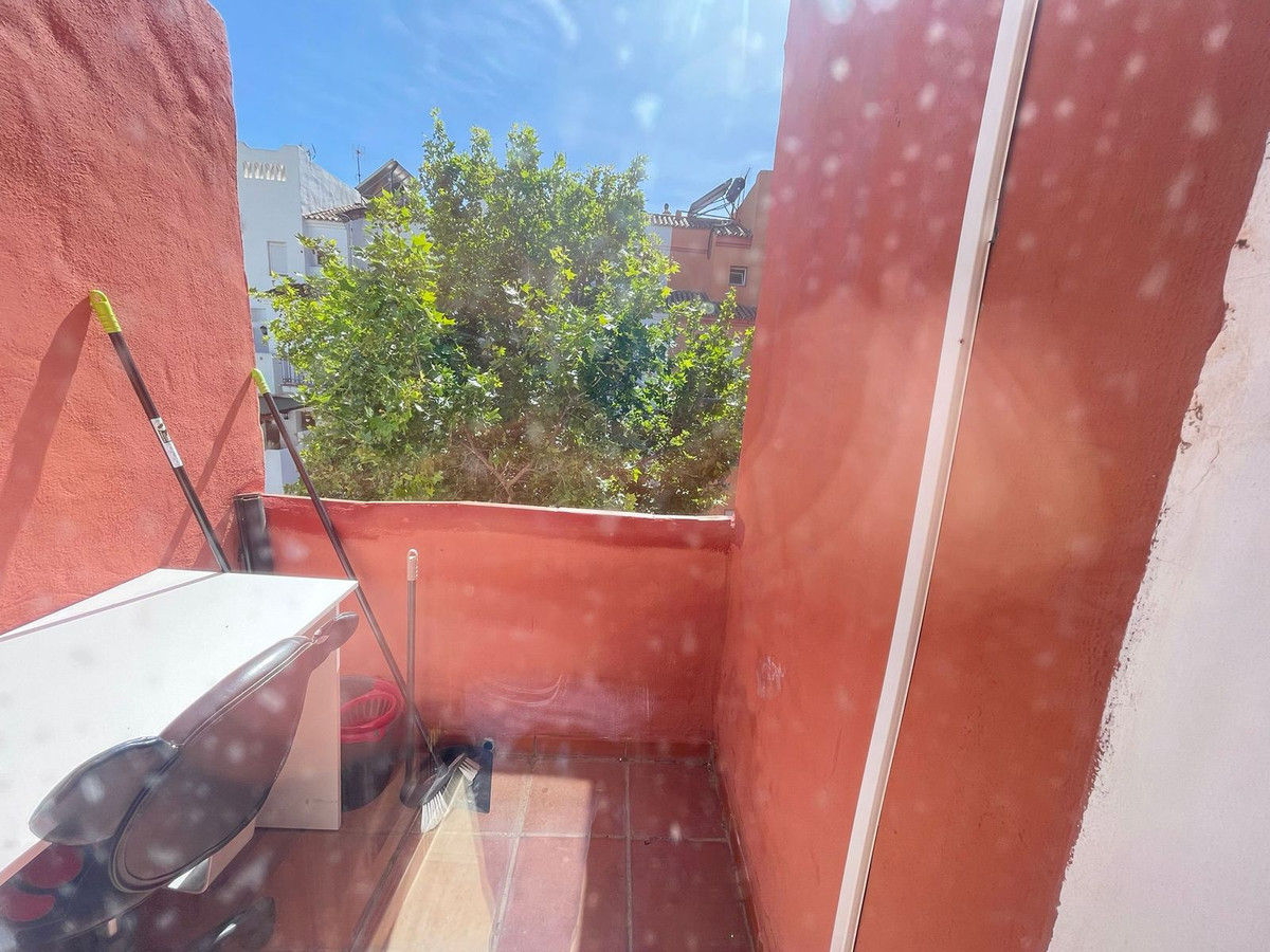 3 Bed Townhouse for sale in Estepona Costa Del Sol, Málaga, Spain