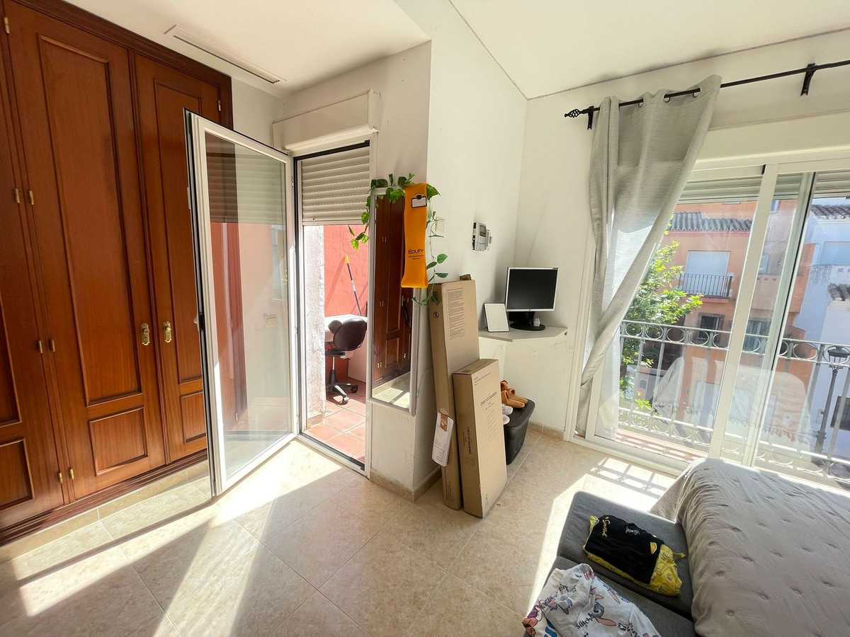 3 Bed Townhouse for sale in Estepona Costa Del Sol, Málaga, Spain
