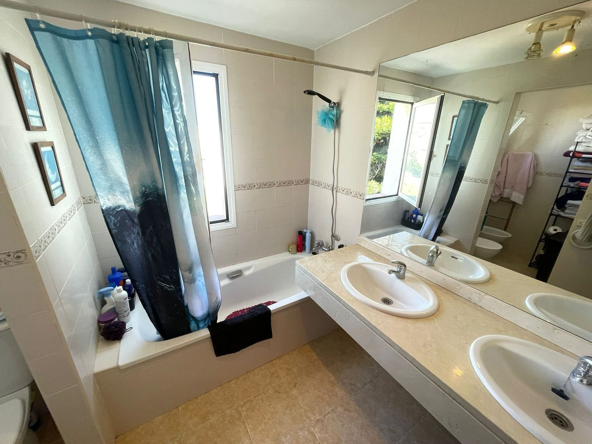 3 Bed Townhouse for sale in Estepona Costa Del Sol, Málaga, Spain