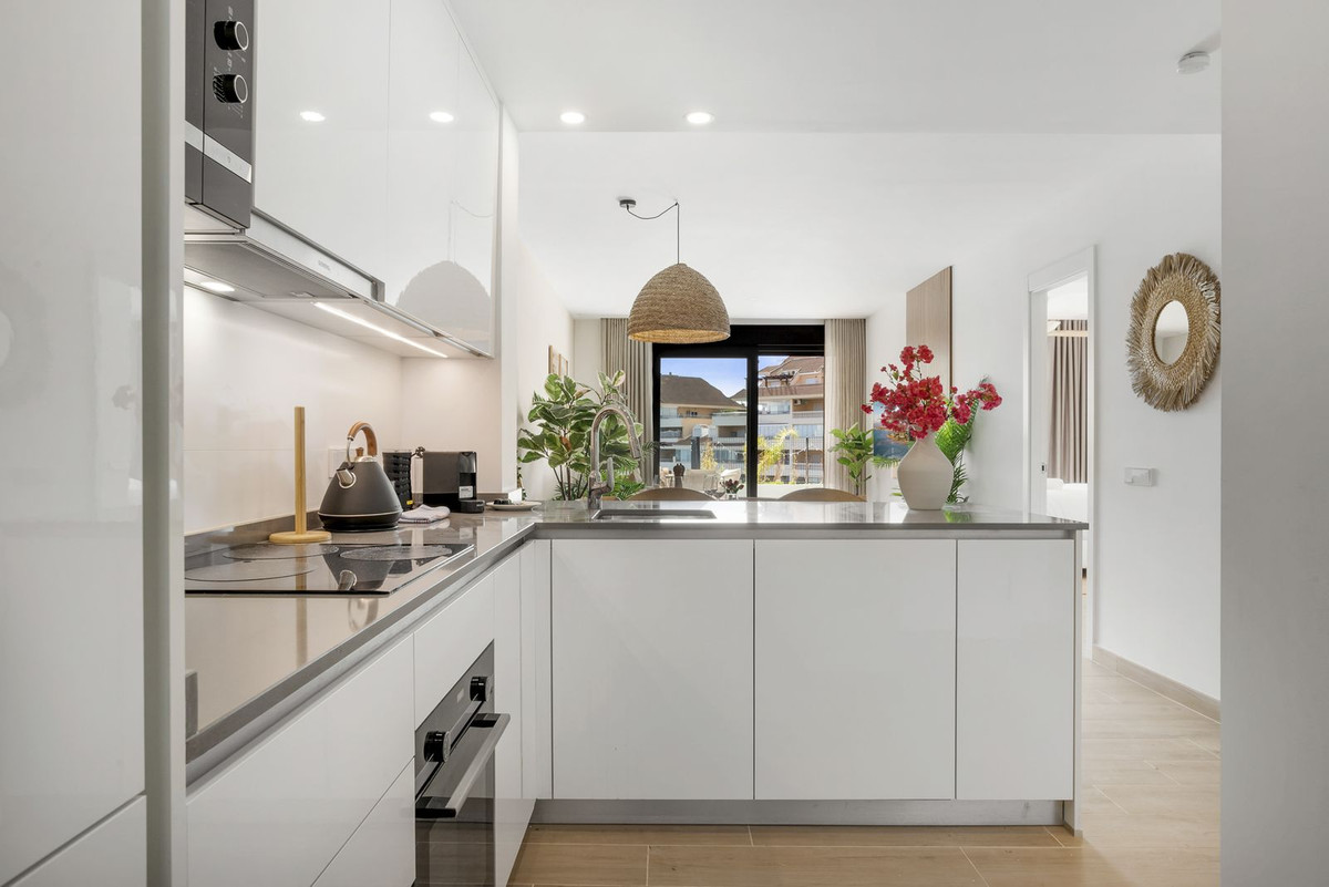 Se vende Apartamento Planta Baja de 2 dormitorios en Costa Del Sol, Málaga, España