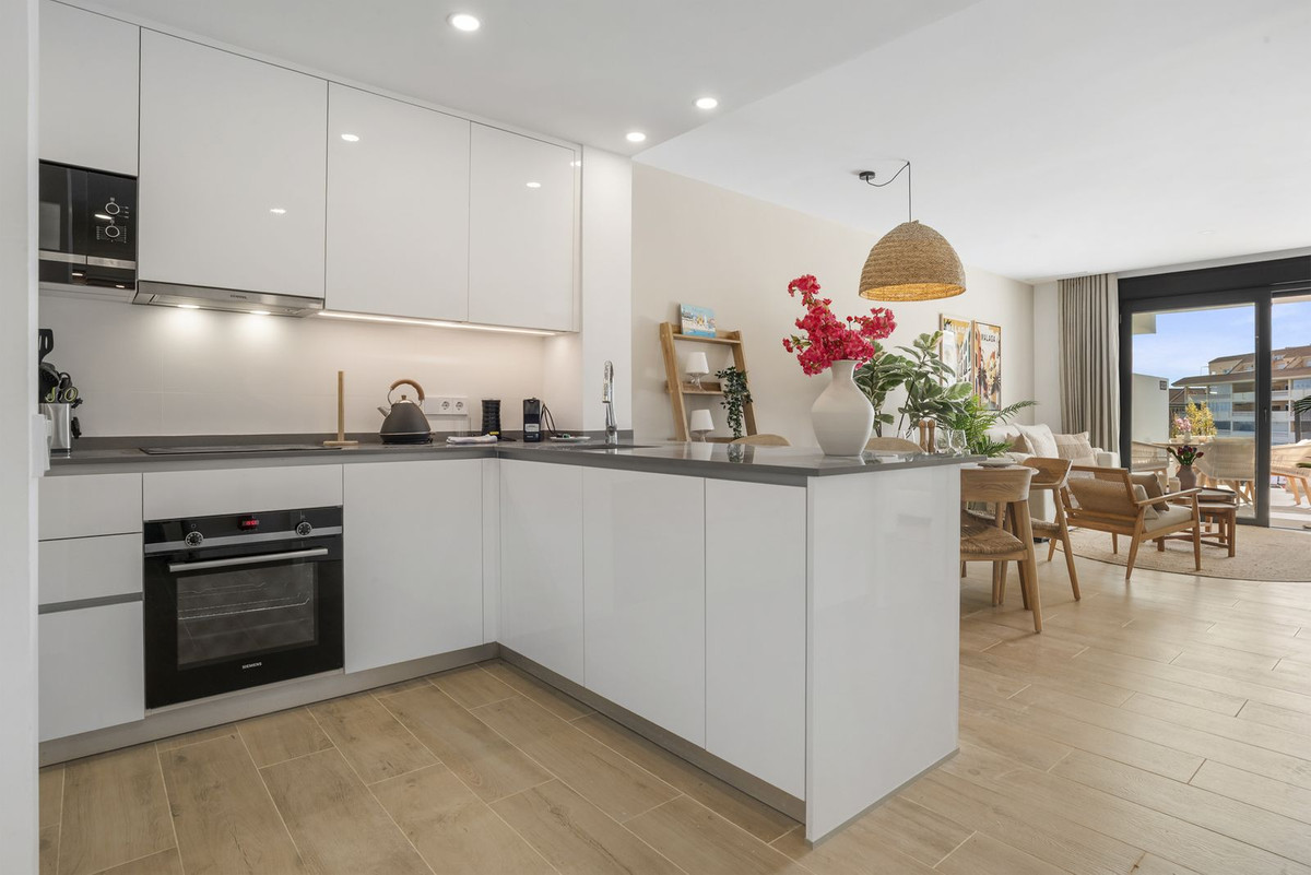 Se vende Apartamento Planta Baja de 2 dormitorios en Costa Del Sol, Málaga, España