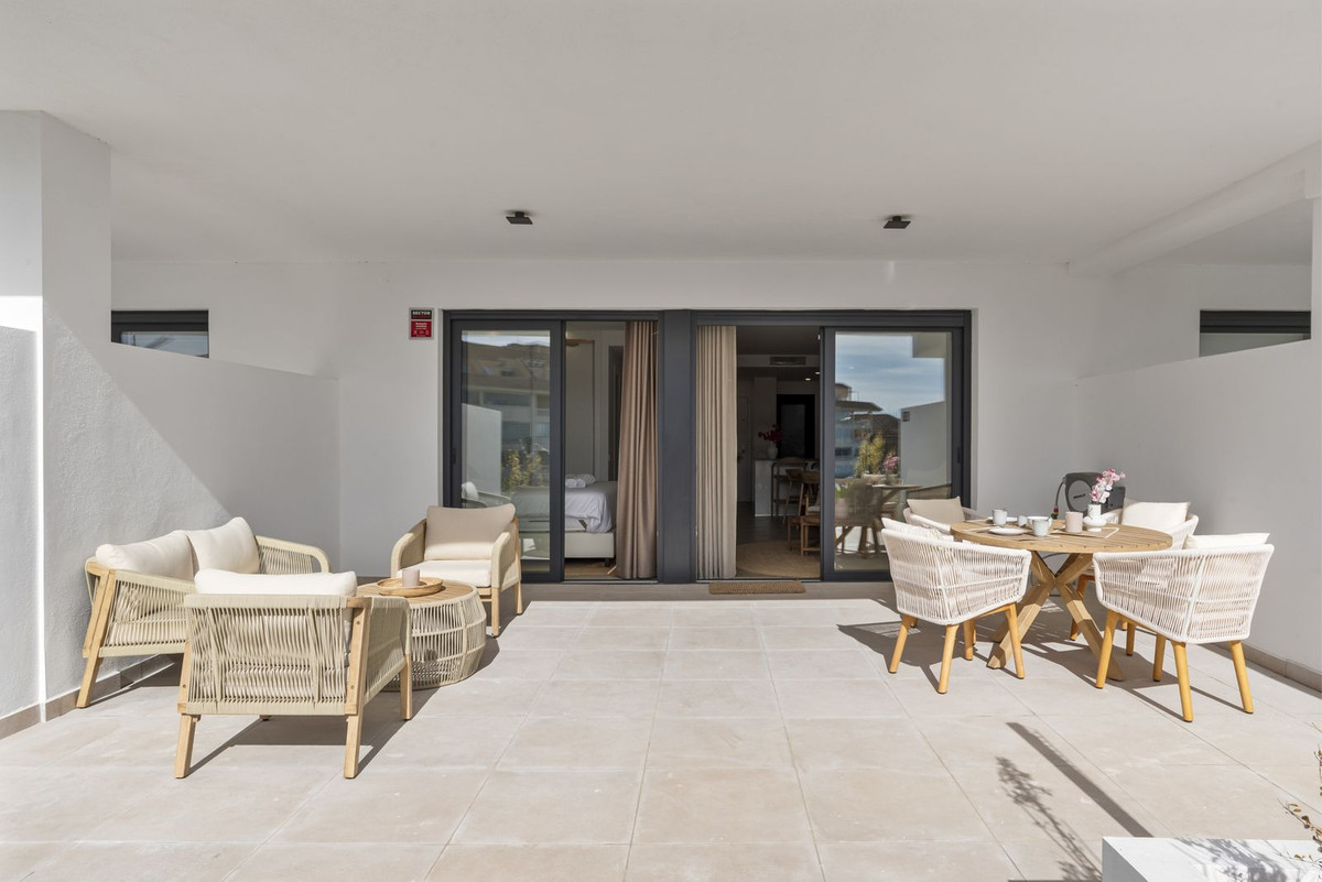 Se vende Apartamento Planta Baja de 2 dormitorios en Costa Del Sol, Málaga, España