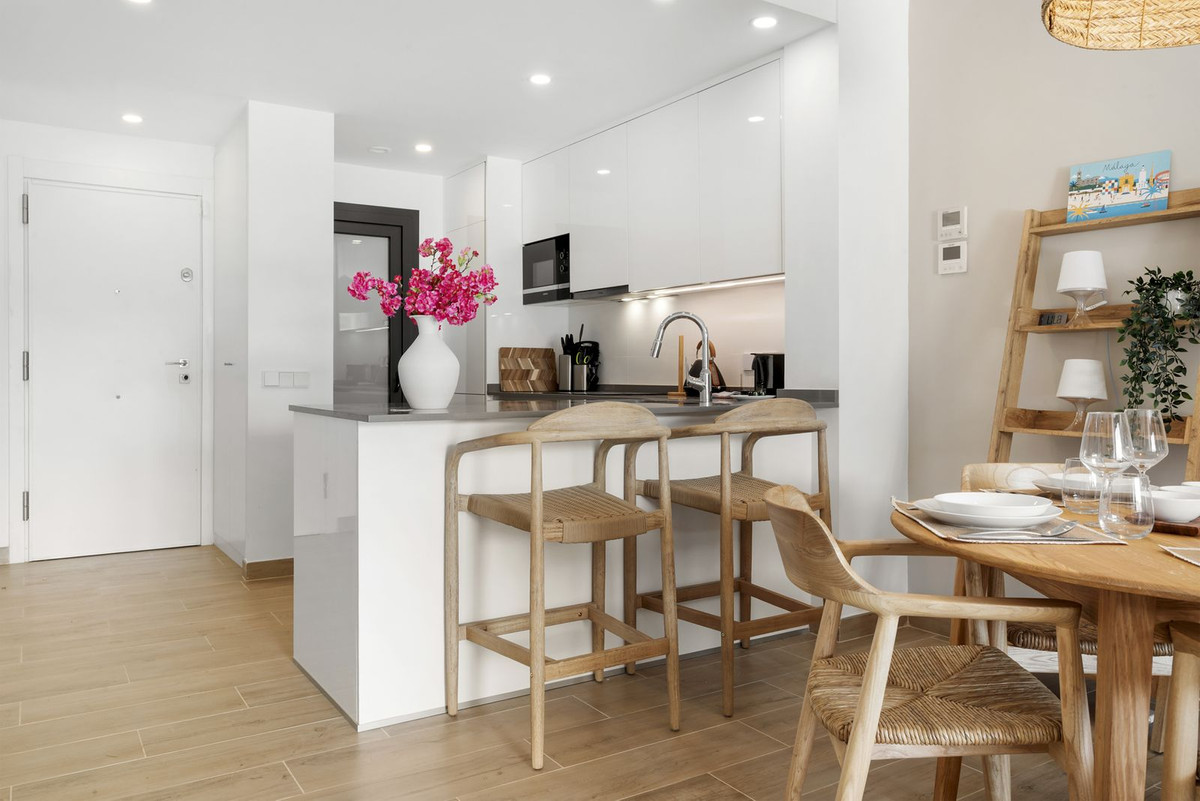 Se vende Apartamento Planta Baja de 2 dormitorios en Costa Del Sol, Málaga, España
