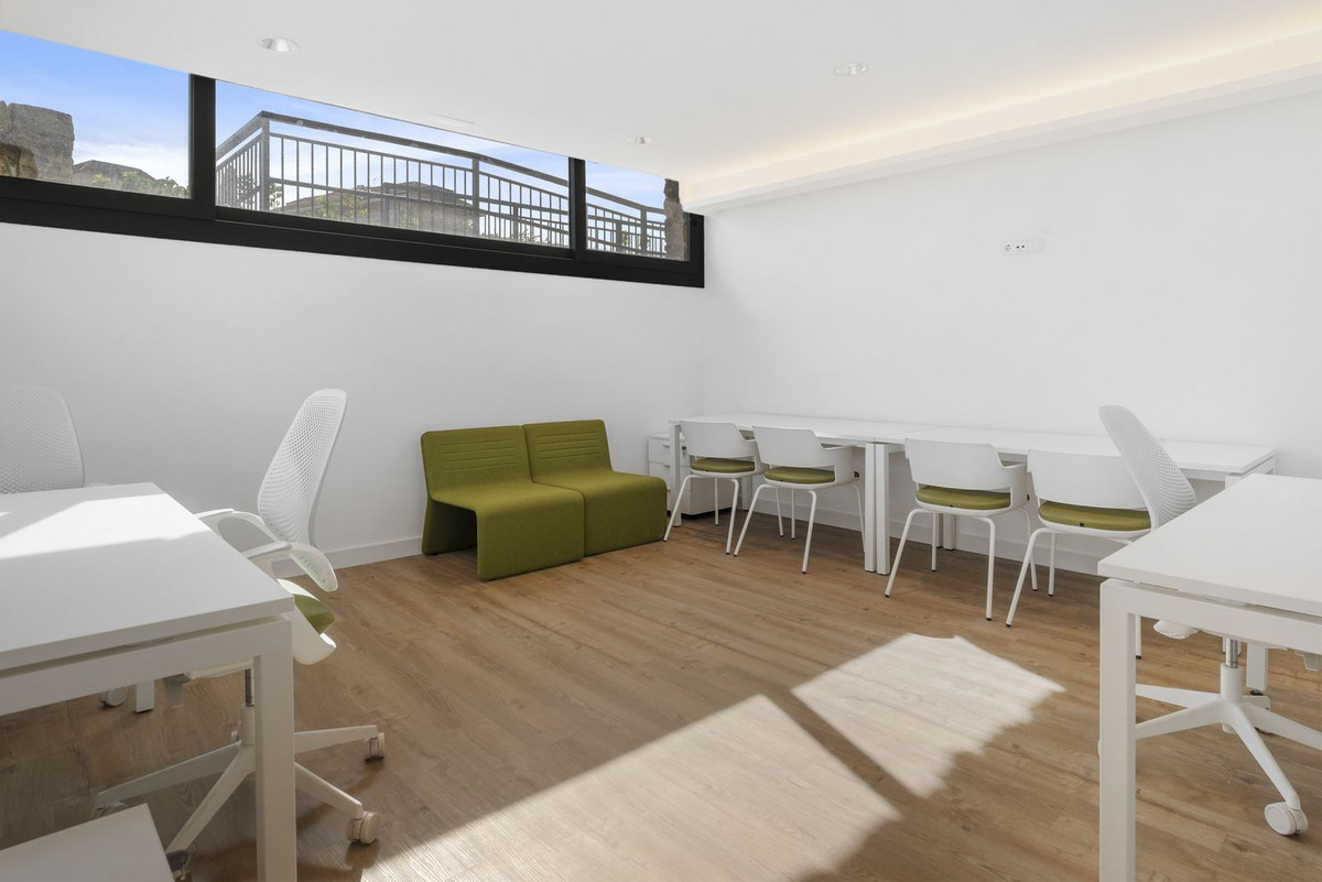 Se vende Apartamento Planta Baja de 2 dormitorios en Costa Del Sol, Málaga, España
