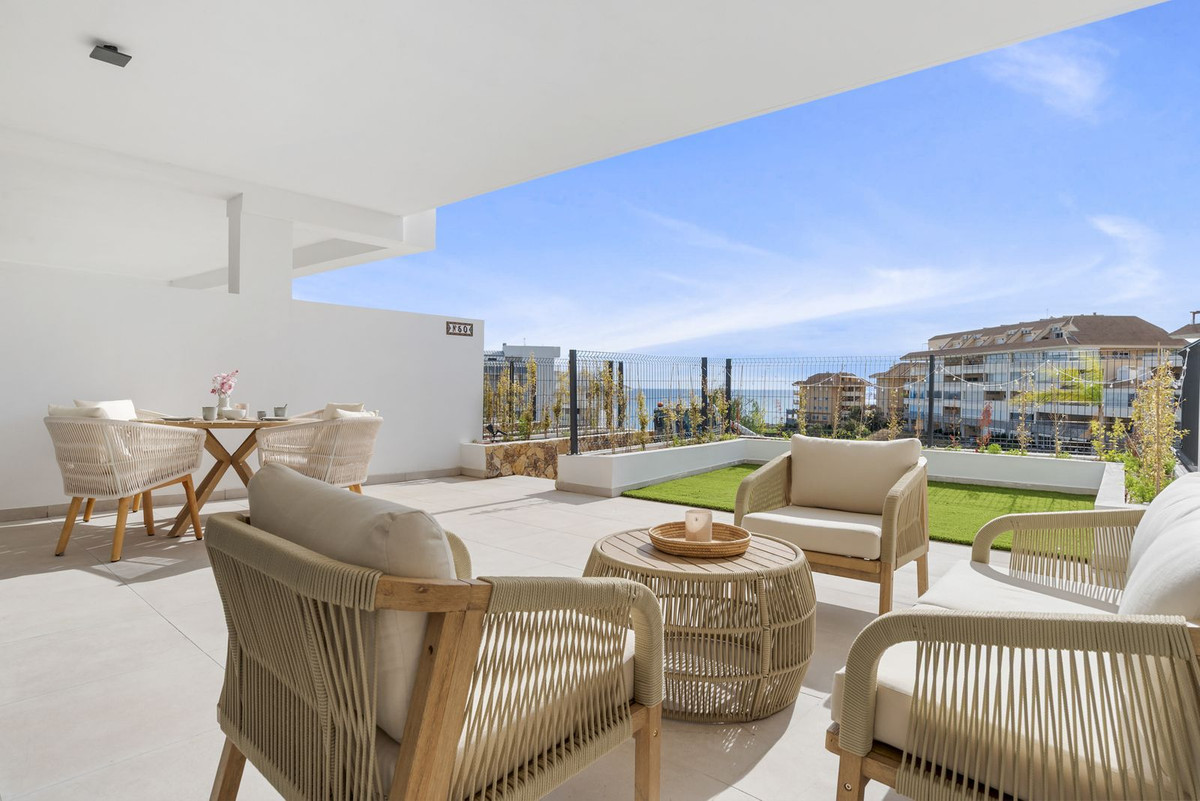 Se vende Apartamento Planta Baja de 2 dormitorios en Costa Del Sol, Málaga, España