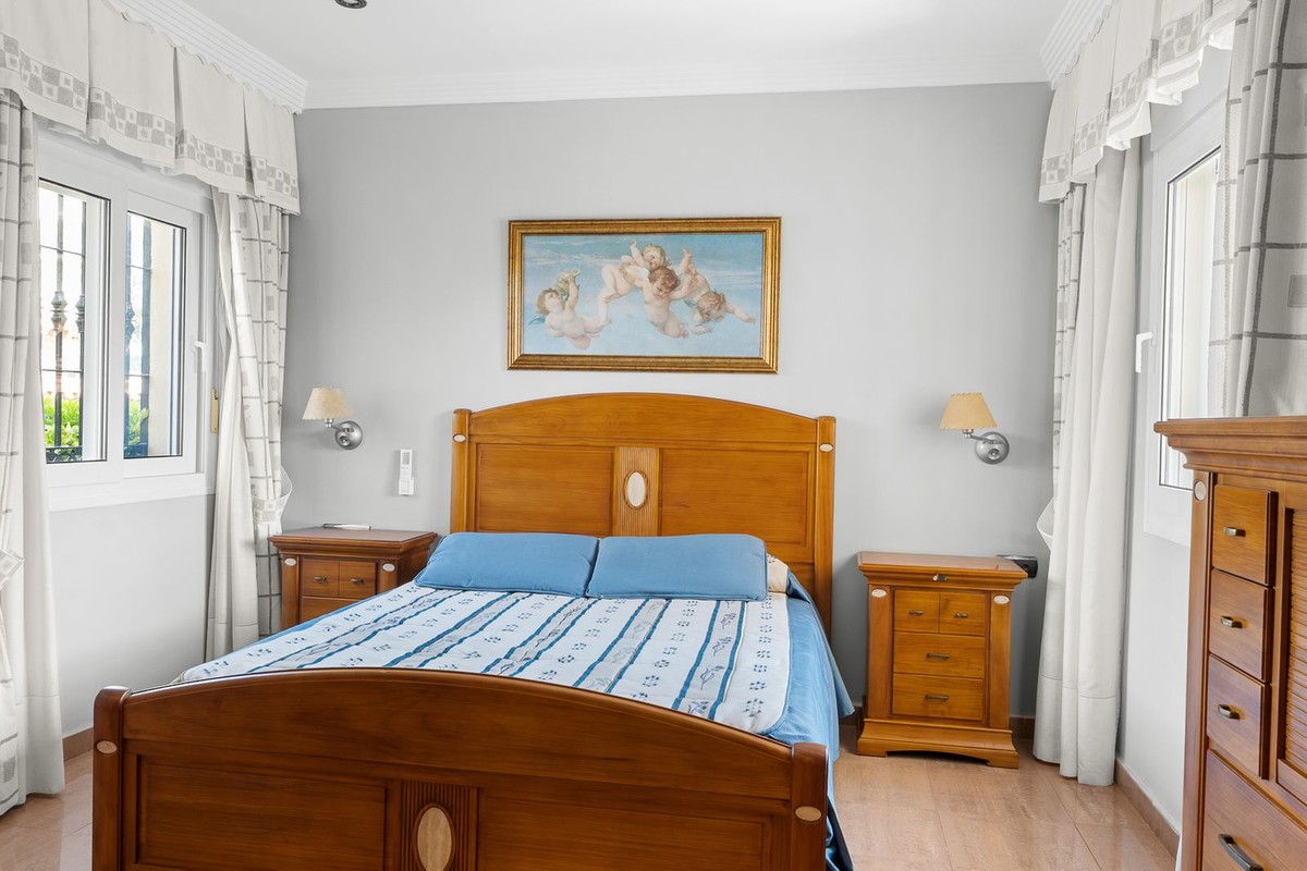 5 Bed Townhouse for sale in Torrequebrada Costa Del Sol, Málaga, Spain