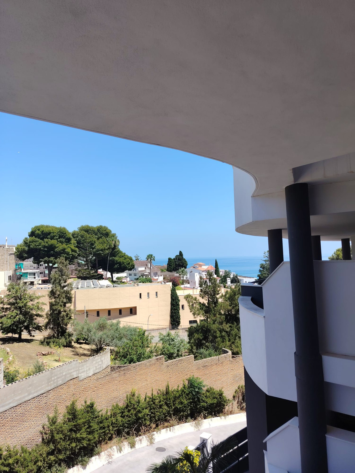 Se vende Apartamento Planta Media de 2 dormitorios en Costa Del Sol, Málaga, España