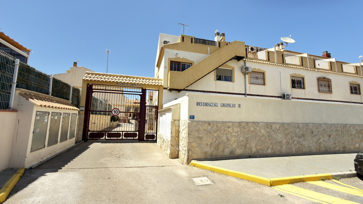 Se vende Adosada de 3 dormitorios en Costa Blanca, Alicante, España