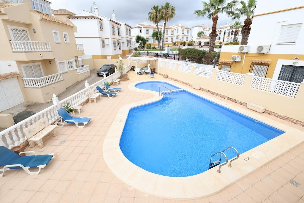 5 Bed Townhouse for sale in San Miguel De Salinas Costa Blanca, Alicante, Spain