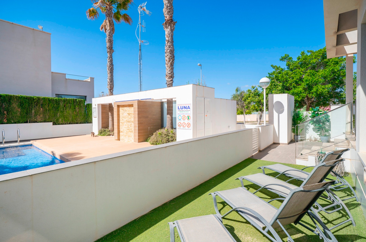 3 Bed Townhouse for sale in Ciudad Quesada Costa Blanca, Alicante, Spain