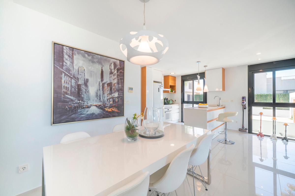 3 Bed Townhouse for sale in Ciudad Quesada Costa Blanca, Alicante, Spain