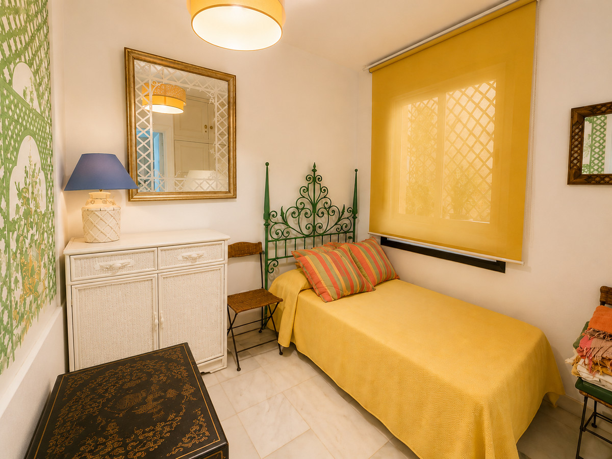 Se vende Apartamento Planta Baja de 2 dormitorios en Costa Del Sol, Málaga, España