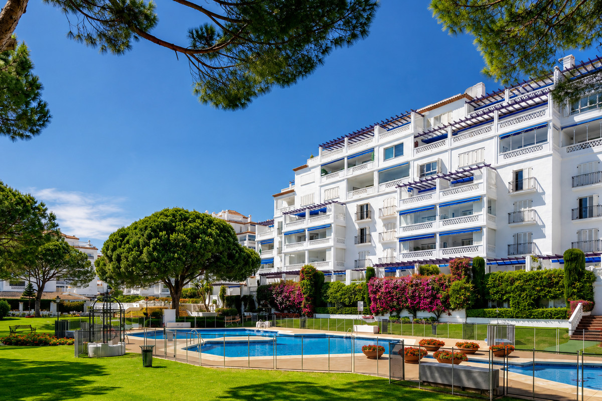 Se vende Apartamento Planta Baja de 2 dormitorios en Costa Del Sol, Málaga, España