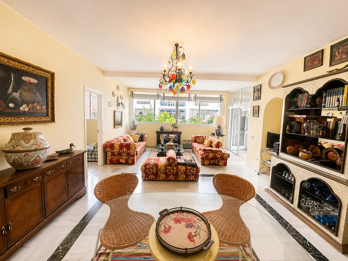 Se vende Apartamento Planta Baja de 2 dormitorios en Costa Del Sol, Málaga, España