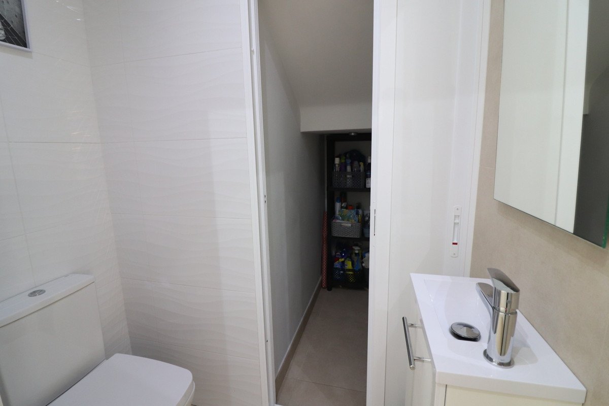 Se vende Pareada de 3 dormitorios en Costa Blanca, Alicante, España