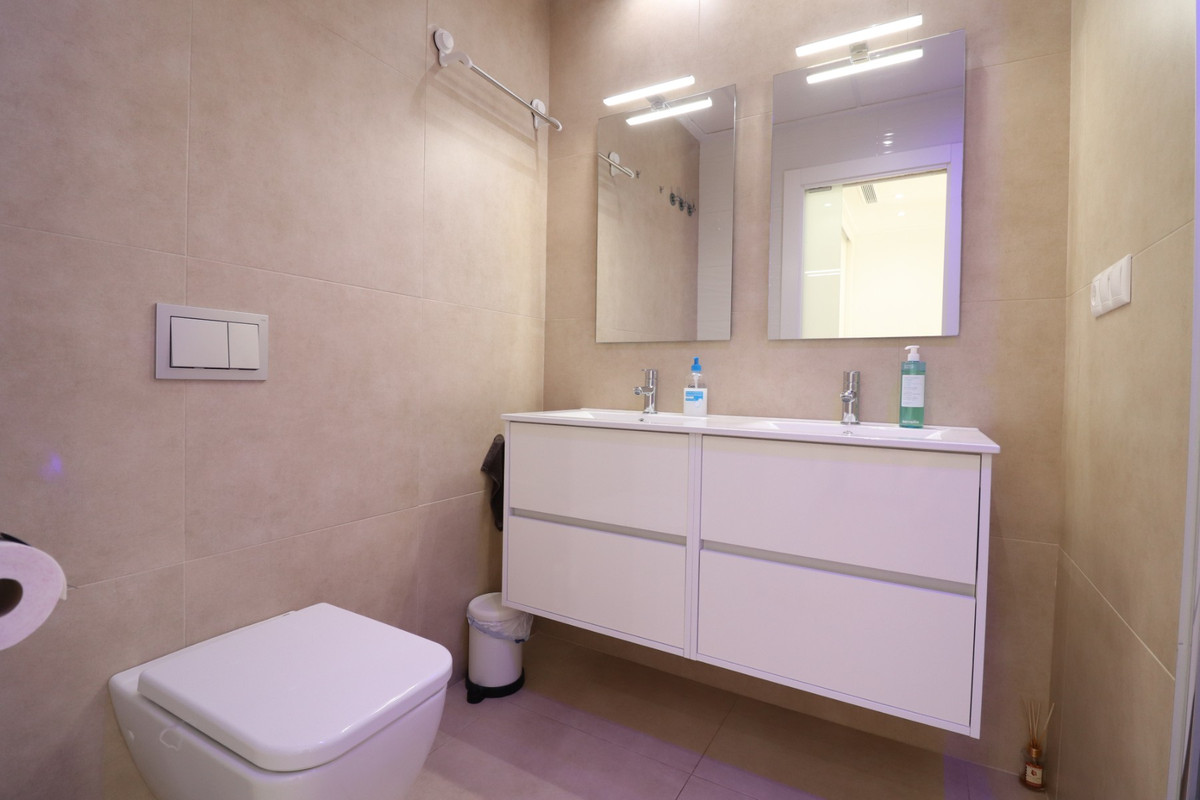 Se vende Pareada de 3 dormitorios en Costa Blanca, Alicante, España