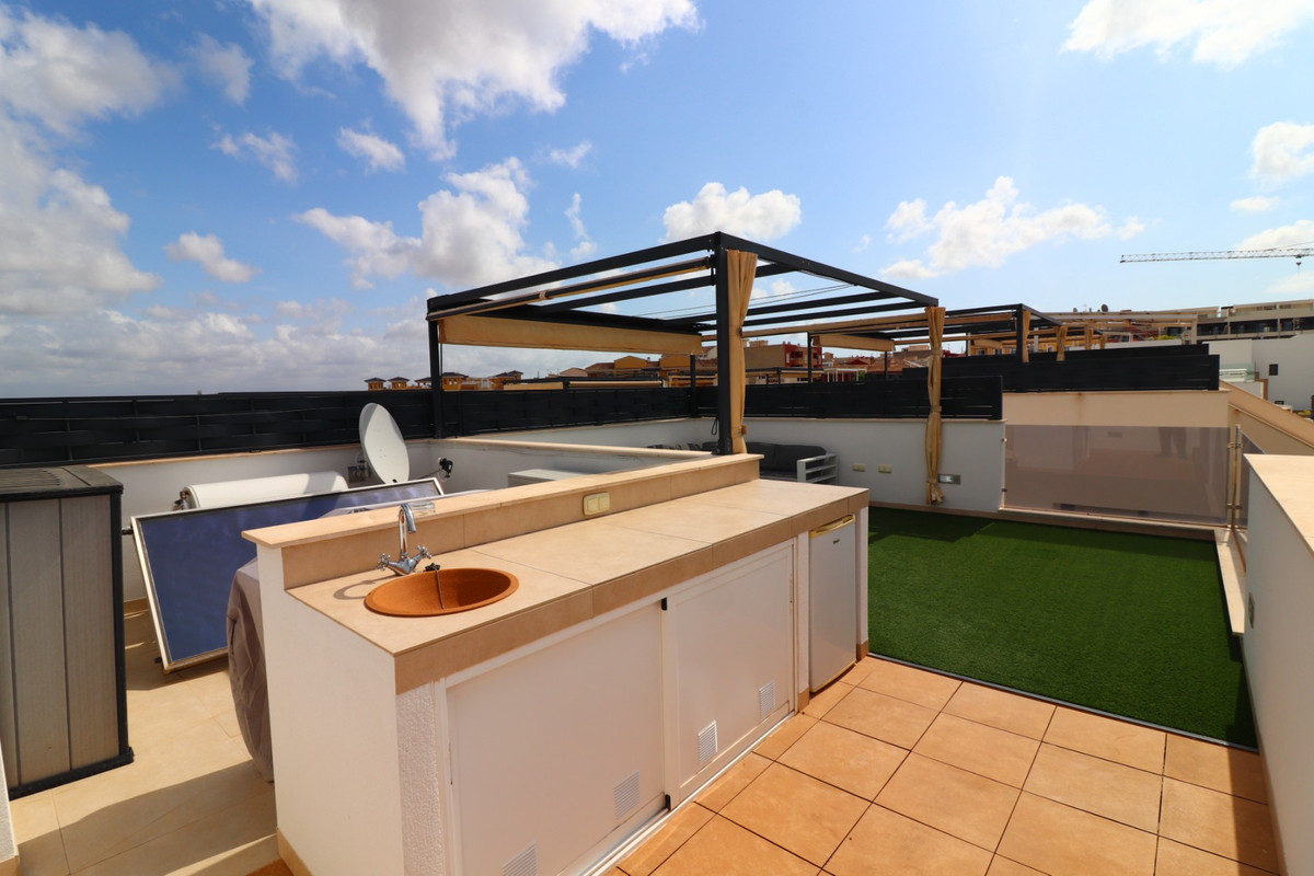 Se vende Pareada de 3 dormitorios en Costa Blanca, Alicante, España